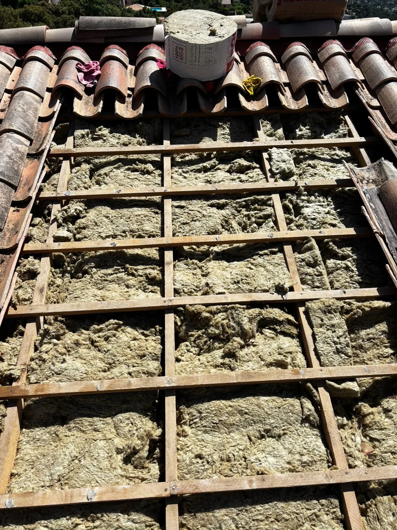Réfection d’isolation sous rampant au Rayol-Canadel — photo 3